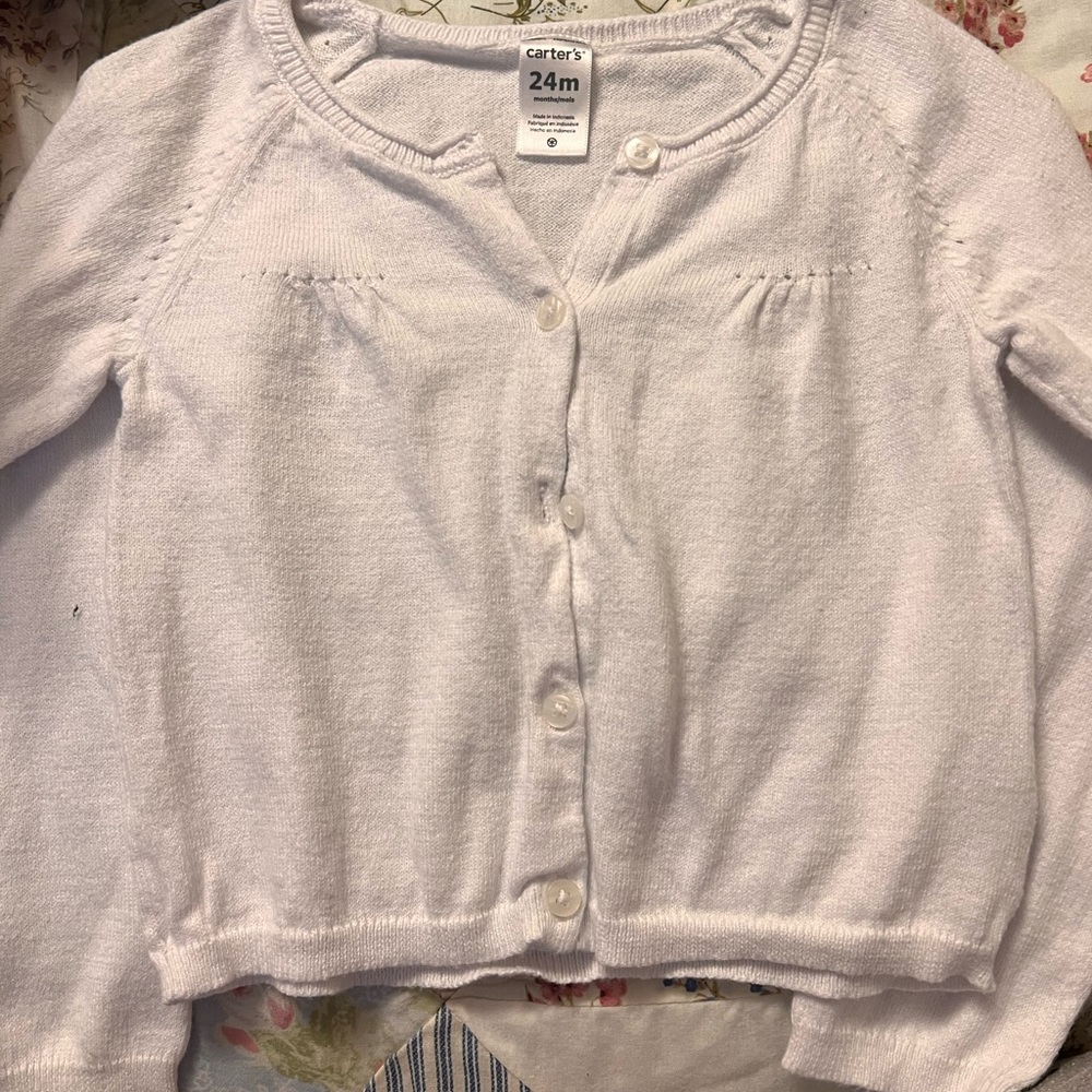 Summer/Spring Lot - Picture 8 of 10